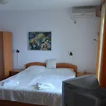 Valentina Lejlighedshotel Obzor