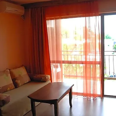 Valentina Aparthotel 3*